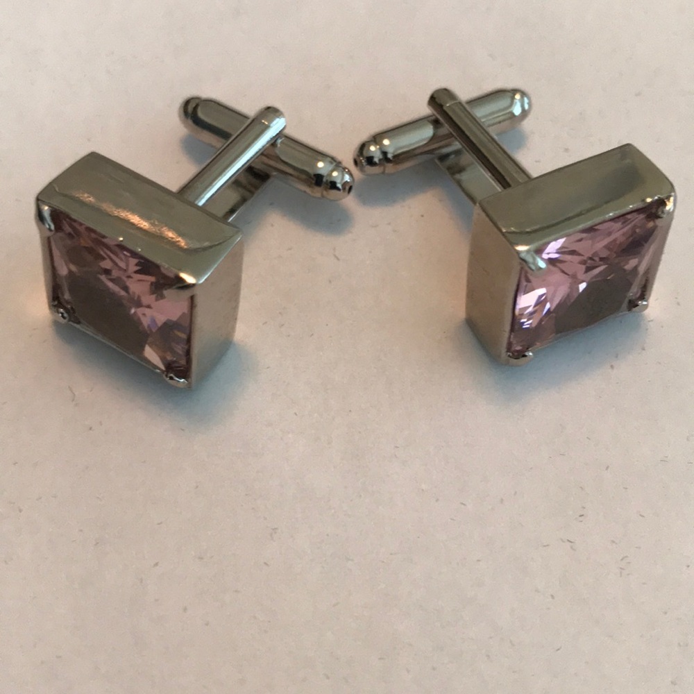 Cufflinks - Picture 2 of 3